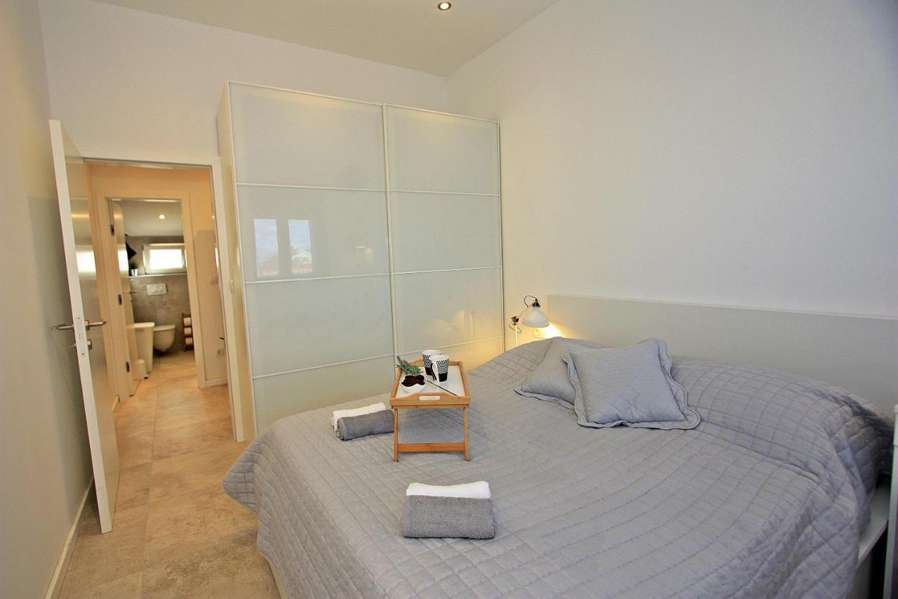 סופטאר Apartman Ivana מראה חיצוני תמונה